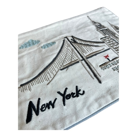 Pottery Barn New York City Embroidered Zip Travel Pouches - Picture 5 of 14